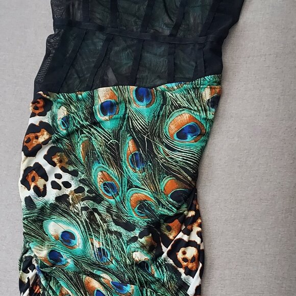 Fun mini peacock dress - Picture 2 of 4